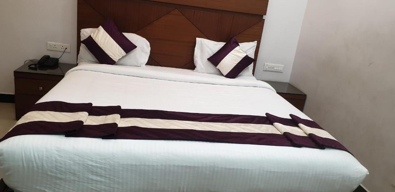 Hotel Le Castle Кодайканал Екстериор снимка