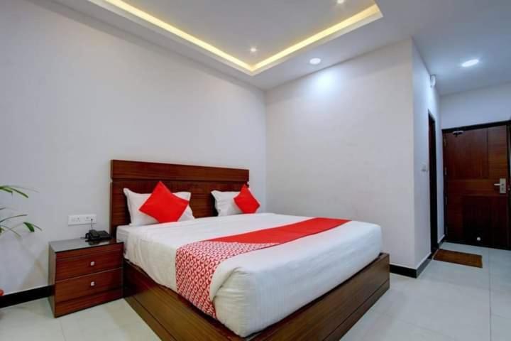 Hotel Le Castle Кодайканал Стая снимка